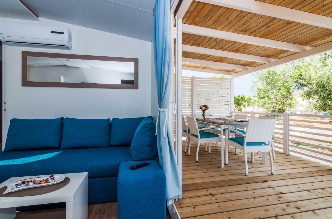 Hotel Camp San Antonio Biograd Na Moru Esterno foto