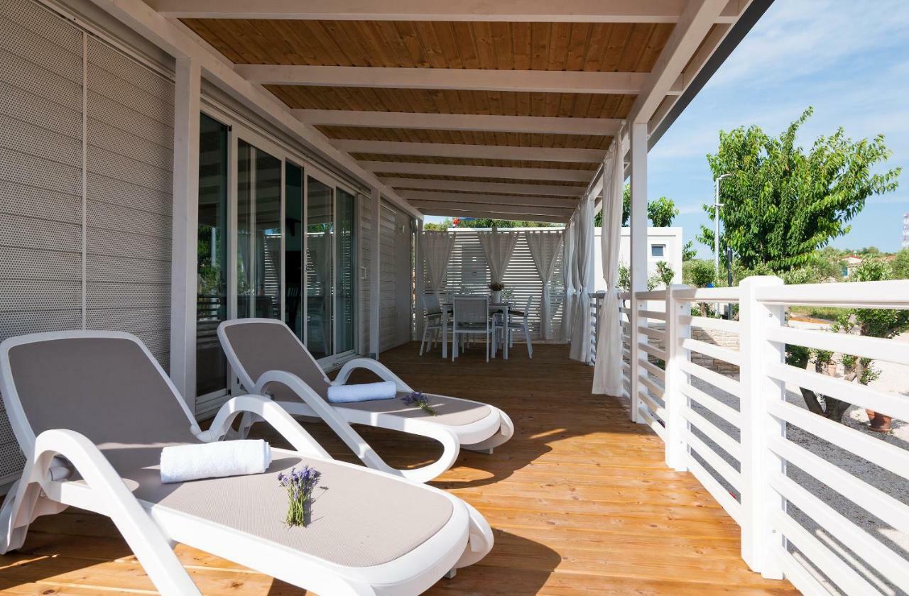 Hotel Camp San Antonio Biograd Na Moru Esterno foto
