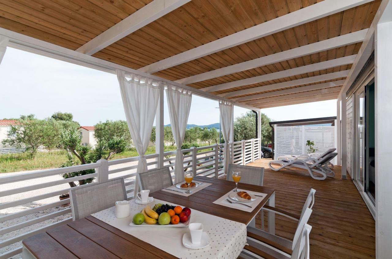 Hotel Camp San Antonio Biograd Na Moru Esterno foto