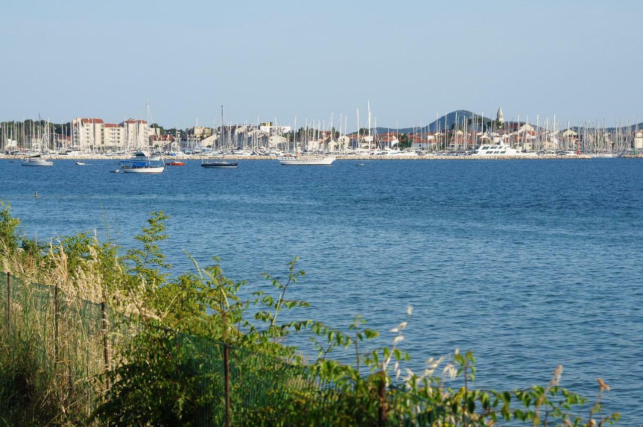 Hotel Camp San Antonio Biograd Na Moru Esterno foto
